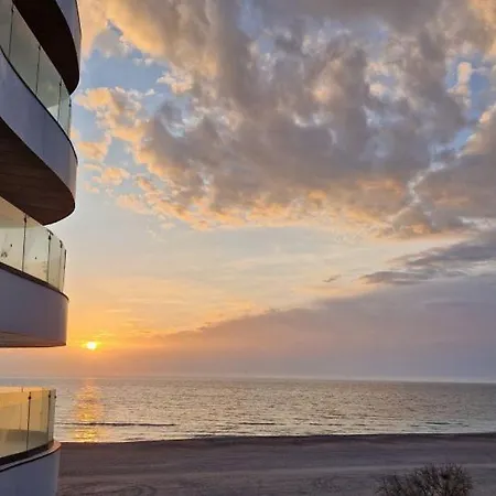 By Casa Del Mar * Mamaia