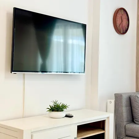 Apartment By Casa Del Mar
